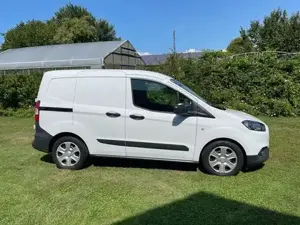Ford Transit Courier TDCi NAVI KAMERA... Bild 5