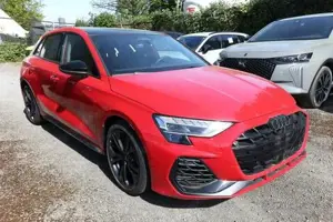 Audi S3 Sportback Matrix Nav 18Z Pano OptikP+ FahrenP 245 kW (333... Bild 2