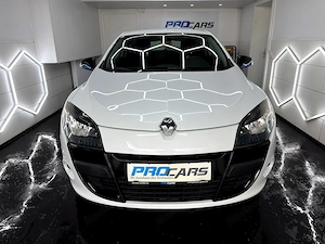 Renault Megane Emotion Bild 3