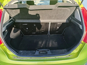 Ford Fiesta, Erstbesitz, frisch vorgeführt! Bild 9