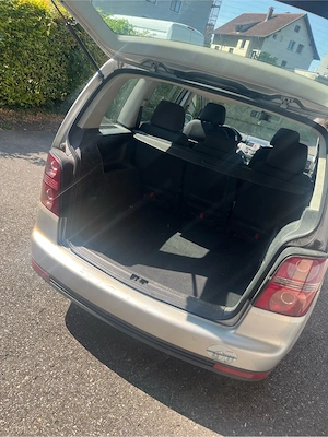 Volkswagen Touran Bild 4