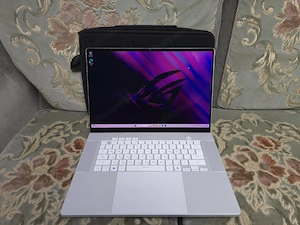 ASUS Rog Zephyrus G16 Ultra 9 Gaming Bild 3