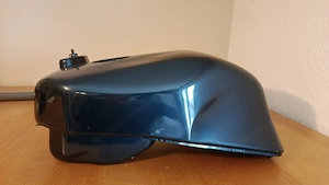 Suzuki GSXR 1100 GU74 Tank Bild 3