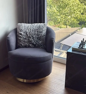 Sitzgruppe (2 Sessel v. Maisonsdmonde & 1 Tisch v. WestWing) Bild 3
