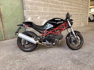 Verkaufe Ducati Monster Bild 3