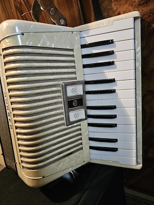Hohner Akkordeon Bild 4