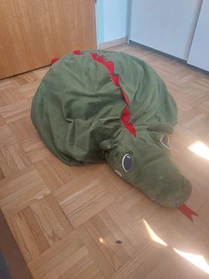 Krokodil Sitzkissen Bild 2