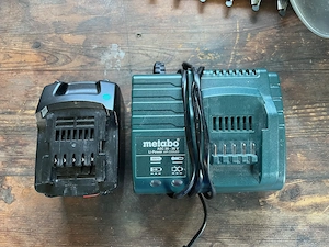 Heckenschere Metabo Akku, 55 cm, mit Ladegerät und Reserveakku Bild 3
