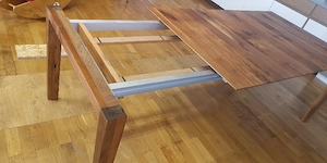 Tisch amerikanische Nuss  Bild 4
