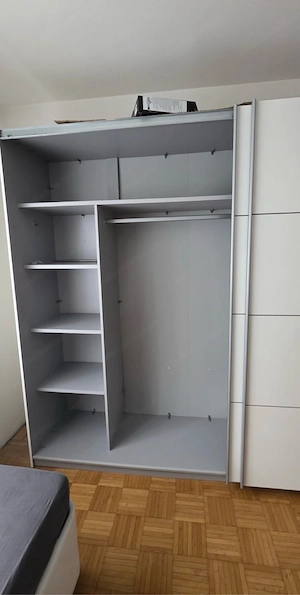 schiebe tür Schrank 2 Mal Bild 3