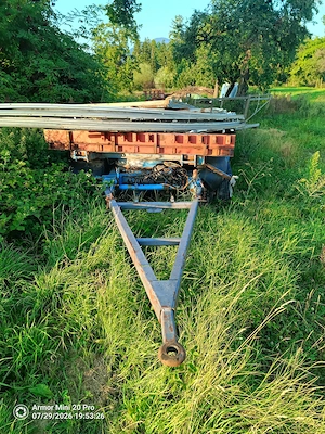 Plattform Anhänger Ballenwagen Stahlbrücke Bild 3