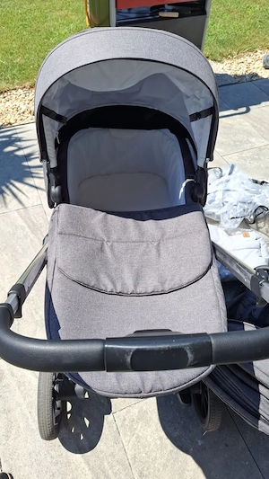 Verkaufe Kinderwagen mit Maxxi Cosi Bild 3
