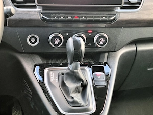 Renault Kangoo Automatik höchste Ausstattungsstufe Bild 10