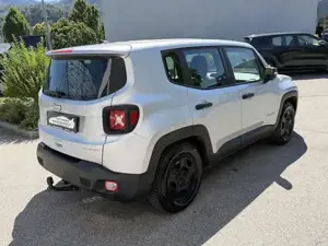 Jeep Renegade Bild 3