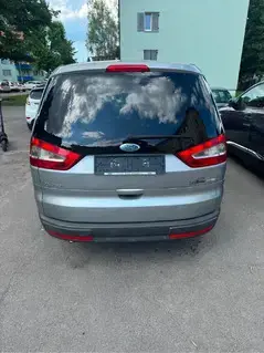 Ford Galaxy Bild 4