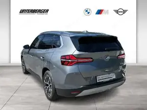 BMW X3 20 xDrive Anhängerkupplung // Harman Kardon // elektr. Sitzverstellung Bild 4
