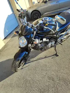 Verkaufe Suzuki Gladius 650 Bild 5