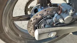 Verkaufe Suzuki Gladius 650 Bild 2