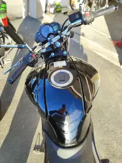 Verkaufe Suzuki Gladius 650 Bild 8