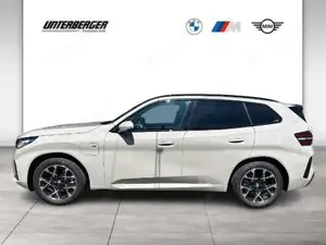 BMW X3 30e xDrive M Sportpaket // Anhängerkupplung // elektr. Sitzverst. Bild 3