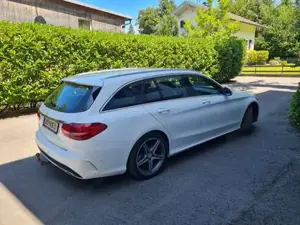 Mercedes-Benz C-Klasse Bild 3