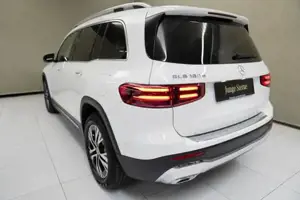 Mercedes-Benz GLB 180 d W-Paket Navi LM KAM SpurW ParkAss. Bild 12