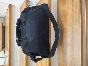 Sporttasche der Marke EASTPAK Bild 2