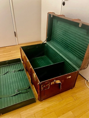 Antiker Übersee-Reisekoffer aus den Goldenen 20ern - Vin Bild 3