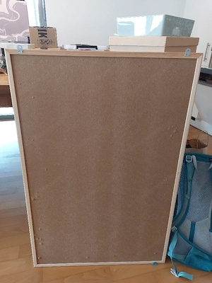 Pinwand grau mit Holzrahmen Bild 2