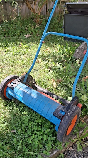 Rasenmäher Bild 2