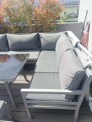 Garten-Ess-Lounge Möbel aus Alu in sehr gepflegtem Zustand  Bild 2