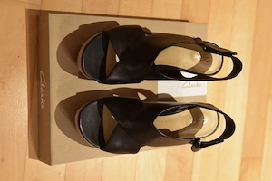 Clarks - Plateau-Sandale, Größe 38 Bild 3