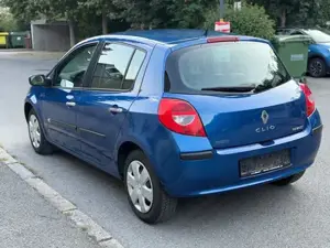 Renault Clio Bild 4