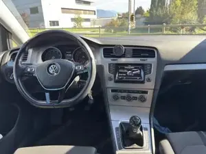 VW Golf Bild 6