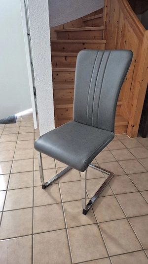 Küchentisch, ausziehbat + 2 Stühle Bild 2