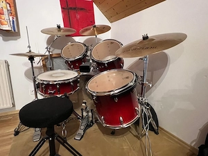 Schlagzeug Drumset Bild 3
