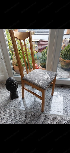 Esstisch plus 6 Stühle Bild 2