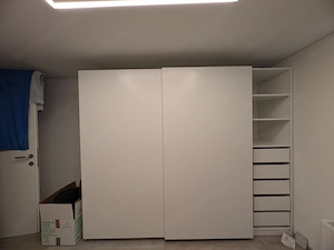 Kleiderschrank abzugeben, Preis vhb! Bild 3