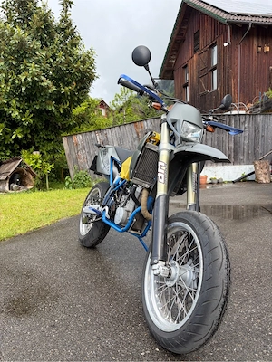 Husaberg FS 650 Supermoto Bild 3