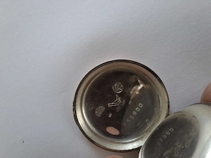 Taschenuhr 100 Jahre alt Bild 6