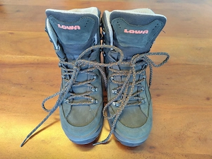 LOWA Renegade GTX Gr. 39 Damen Wanderstiefel   Top Zustand Bild 4