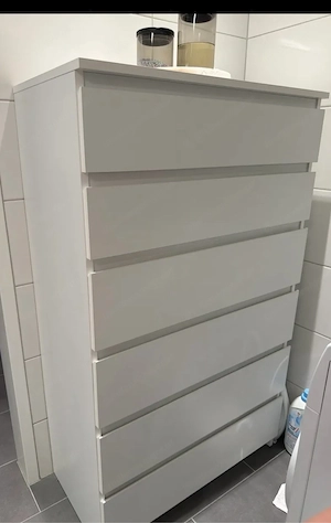 Kommode mit Schubladen Bild 2