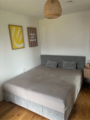 Boxspringbett mit Stauraum