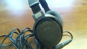 Sennheiser HD 650 Kopfhörer mit Ständer   neue Ohrpolster Bild 4