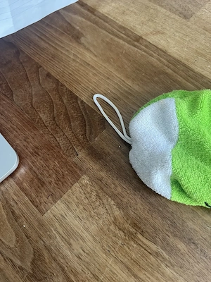 Kinder Waschlappen Frosch bunt mit Aufhängung Bild 3