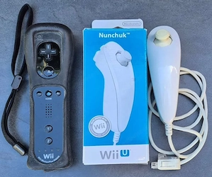 Nintendo Wii Spiele + Wii Remote + Wii Nunckuk Controller Bild 4