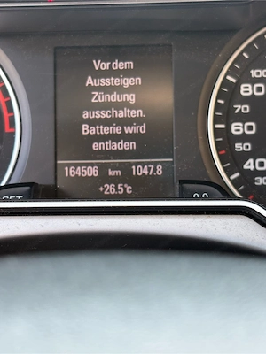 Audi A4 b8  Bild 2