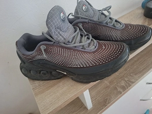 Nike Schuhe Größe 41