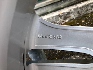 Mercedes benz Original Winterräder 245.45 R17 Bild 8