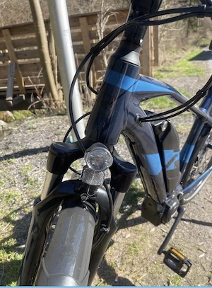 Nagelneues E-Bike Raymon 500wh  Bild 3